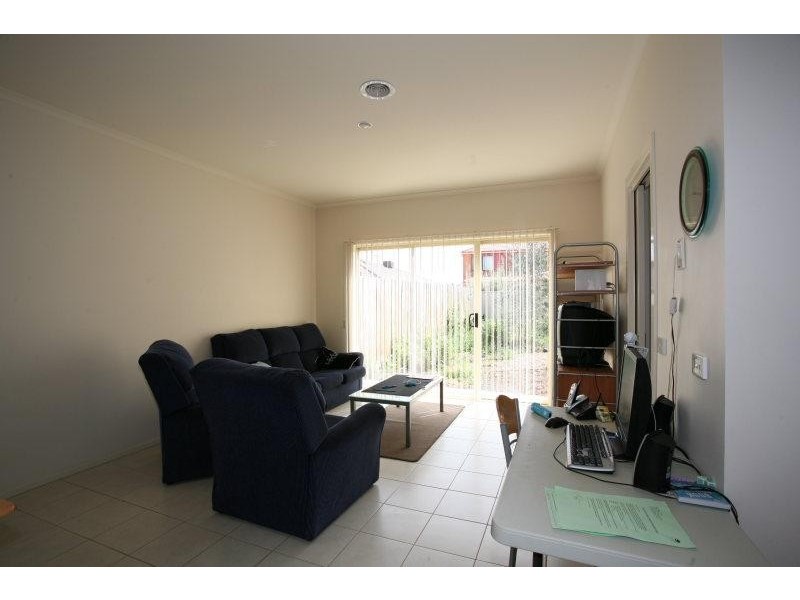 17 Almond Close, Werribee VIC 3030