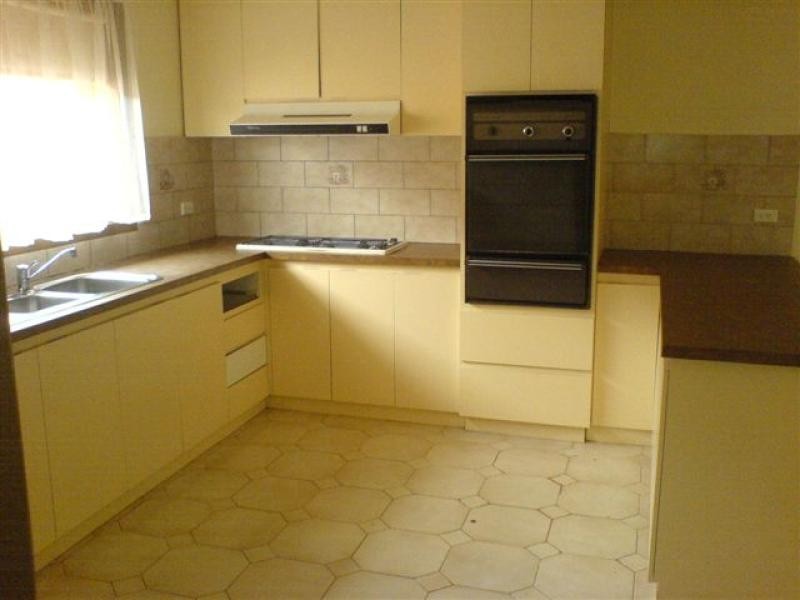 12 Tolmie Avenue, Werribee VIC 3030