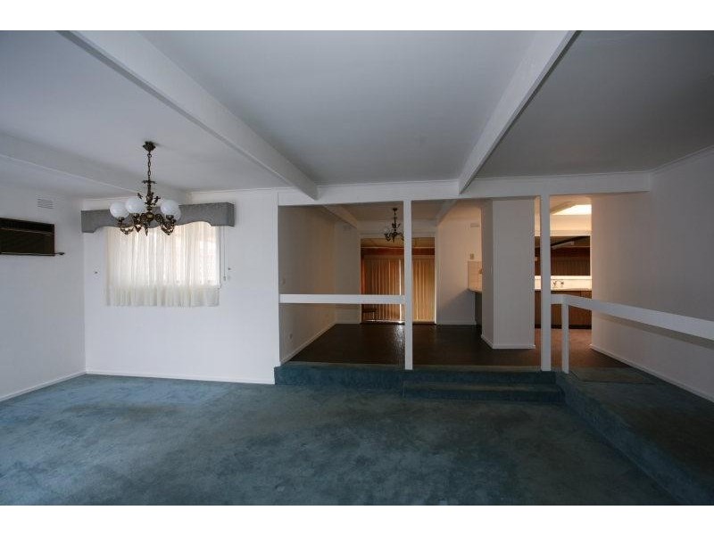 9 Harris Avenue, Hoppers Crossing VIC 3029