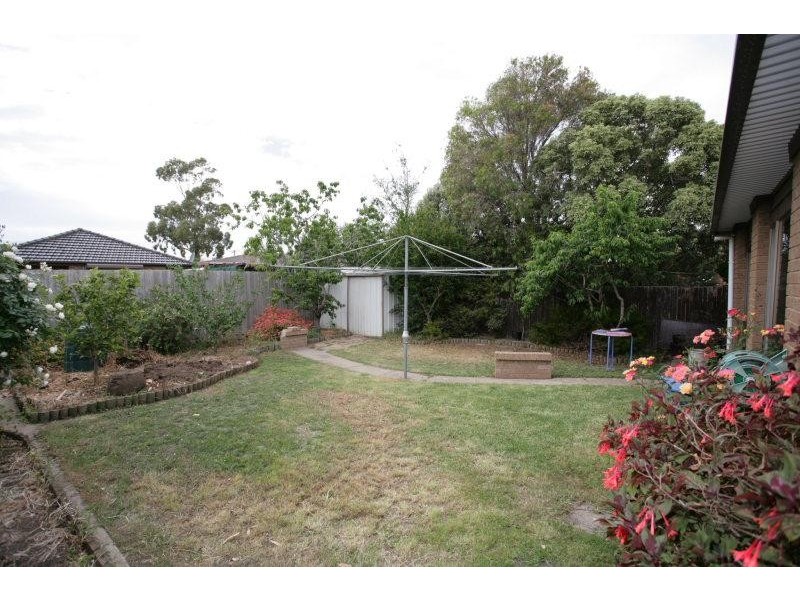 9 Harris Avenue, Hoppers Crossing VIC 3029