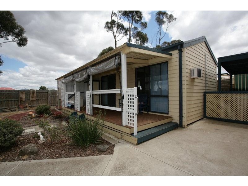 65 Flinders Crescent, Wyndham Vale VIC 3024