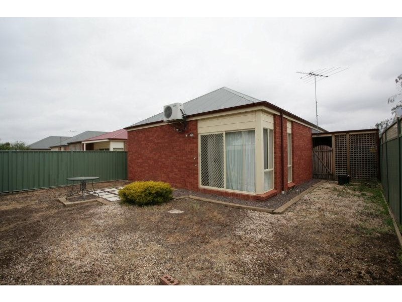 21 Greenwich Close, Wyndham Vale VIC 3024