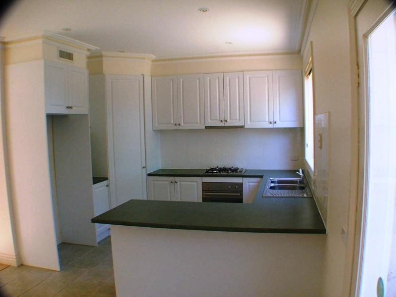 Unit 8/8-10 Coop Street, Werribee VIC 3030