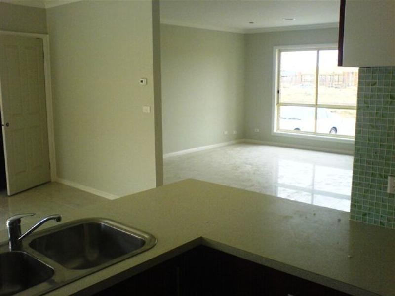 Unit 1/20 Vanderbuilt Drive, Truganina VIC 3029