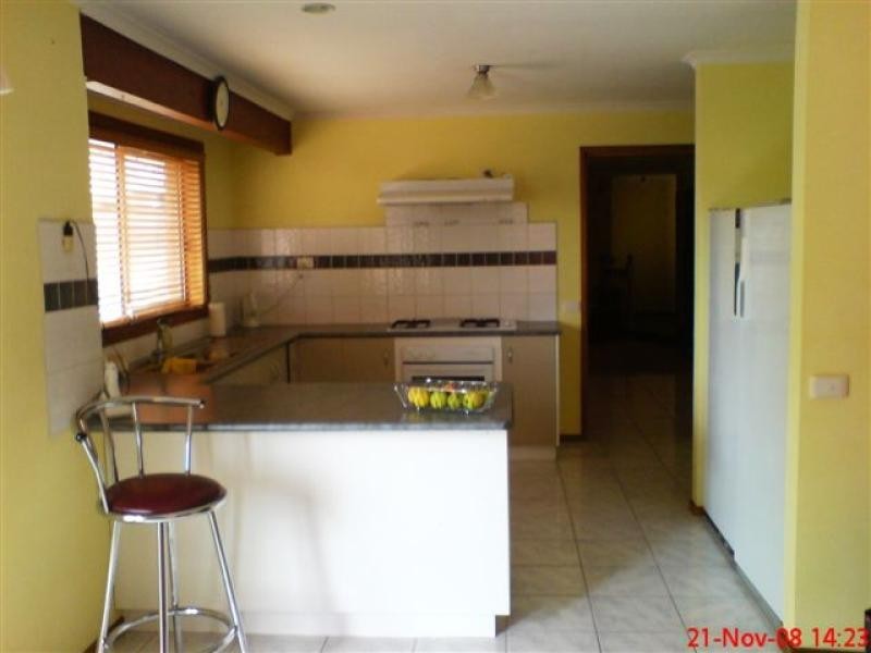 1 Egret Court, Werribee VIC 3030