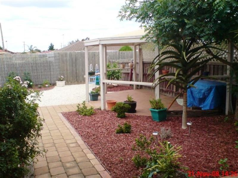 1 Egret Court, Werribee VIC 3030