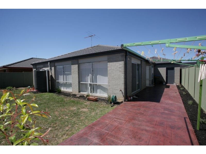 46 Jade Crescent, Wyndham Vale VIC 3024