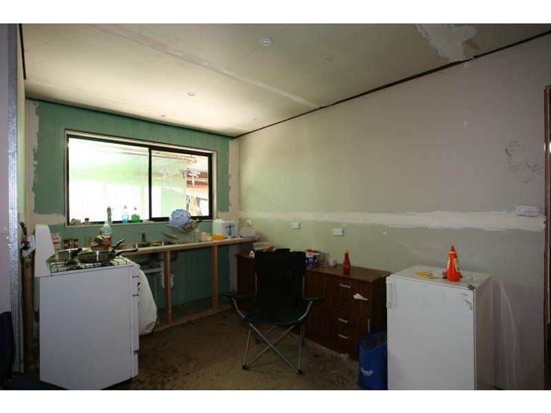 37 Baden Drive, Hoppers Crossing VIC 3029