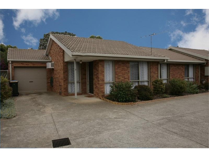 Unit 3/247 Heaths Road, Werribee VIC 3030