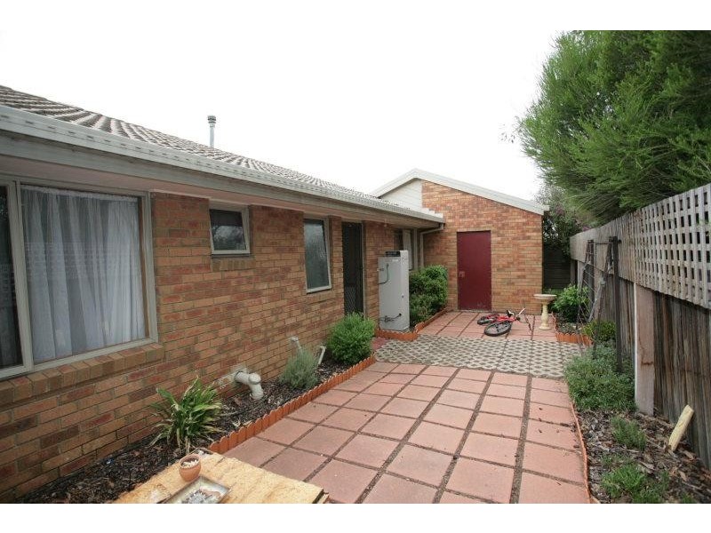 Unit 3/247 Heaths Road, Werribee VIC 3030