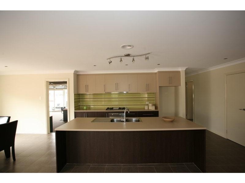 496 Sayers Road, Tarneit VIC 3029