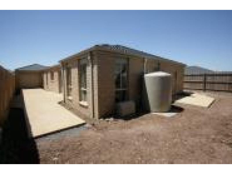 115 Rose Grange Boulevard, Tarneit VIC 3029