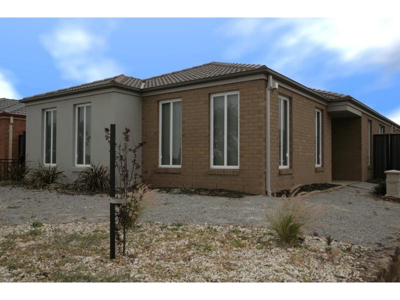 2 Hiltaba Walk, Tarneit VIC 3029
