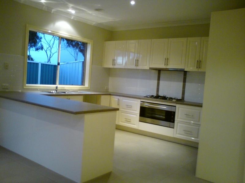 Unit 4/38 Abbotswood Drive, Hoppers Crossing VIC 3029