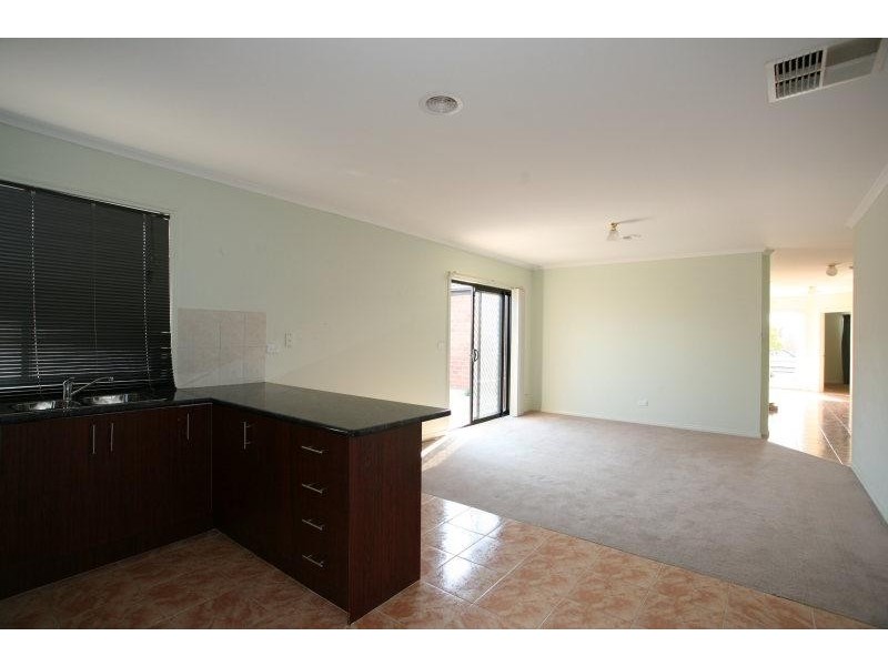 12 Swinburne Court, Truganina VIC 3029