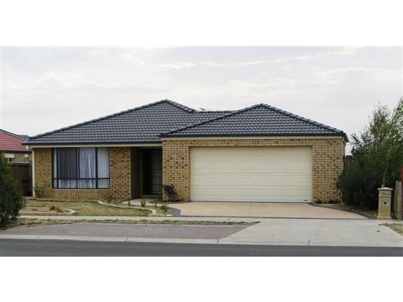 32 Tennyson Drive, Truganina VIC 3029