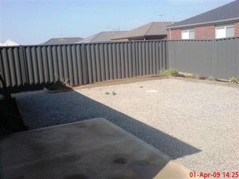 28 Rocky Gate Drive, Truganina VIC 3029