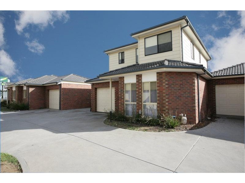 2/27 Ailsa Street South, Altona Meadows VIC 3028
