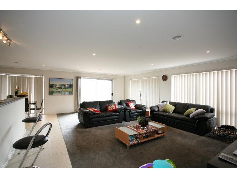 46 Jade Crescent, Wyndham Vale VIC 3024