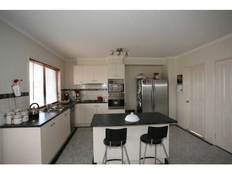 6 Hepburn Street, Tarneit VIC 3029