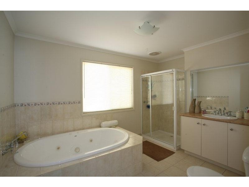 6 Hepburn Street, Tarneit VIC 3029