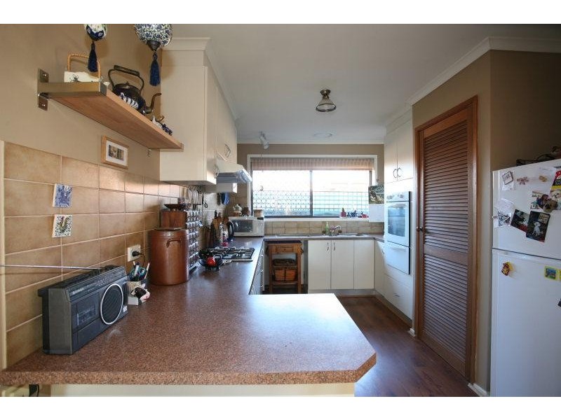 20 Centre Avenue, Werribee VIC 3030