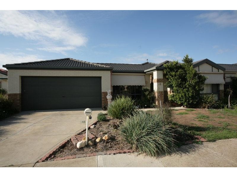 48 Ashton Crescent, Hoppers Crossing VIC 3029