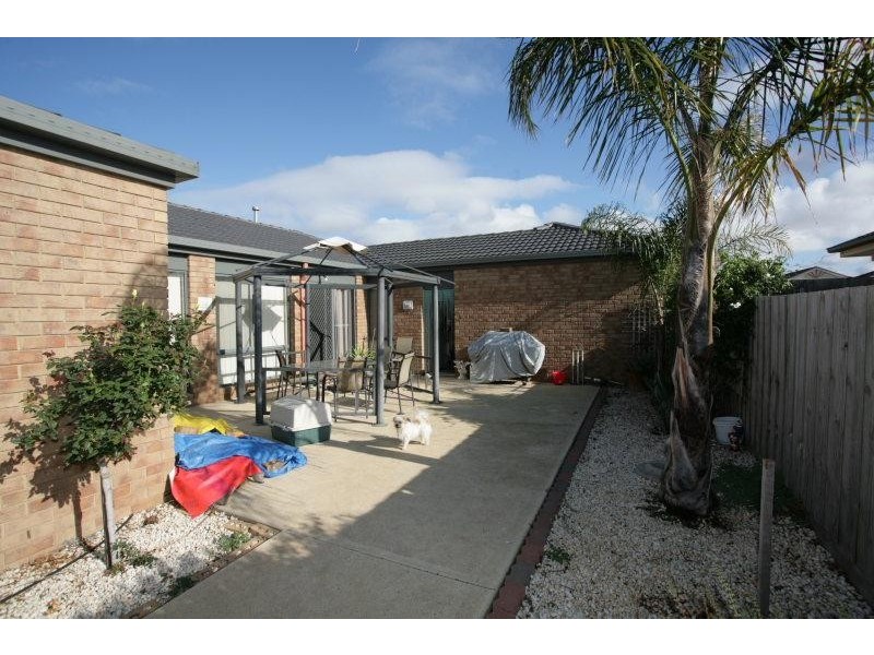 48 Ashton Crescent, Hoppers Crossing VIC 3029