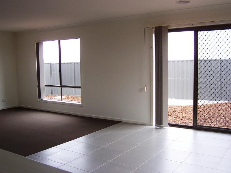 25 Romek Way, Truganina VIC 3029