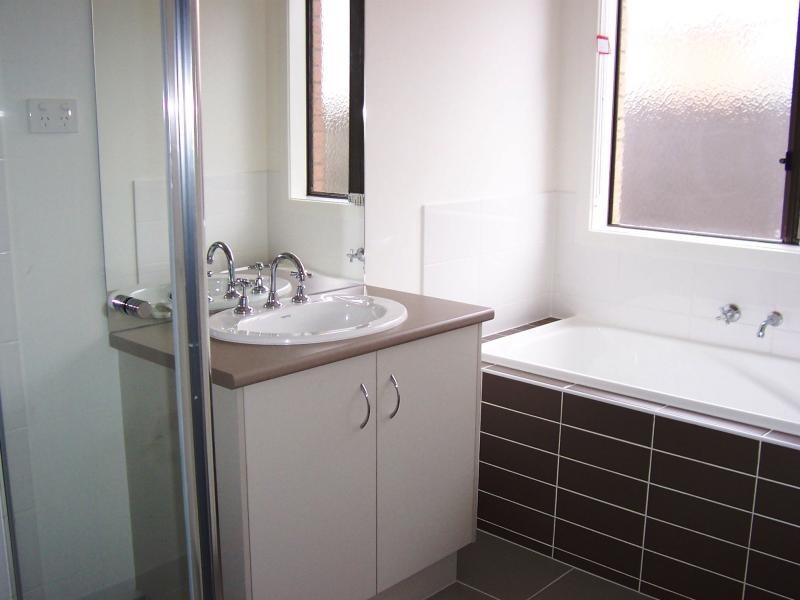 25 Romek Way, Truganina VIC 3029