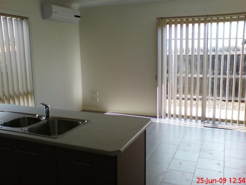 Unit 2/8 Shada Court, Hoppers Crossing VIC 3029