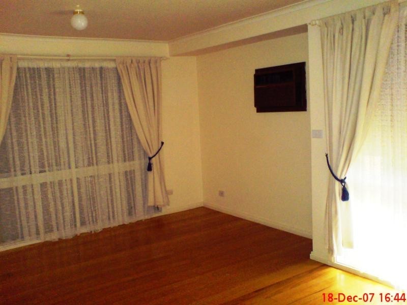 90 Kookaburra Avenue, Werribee VIC 3030