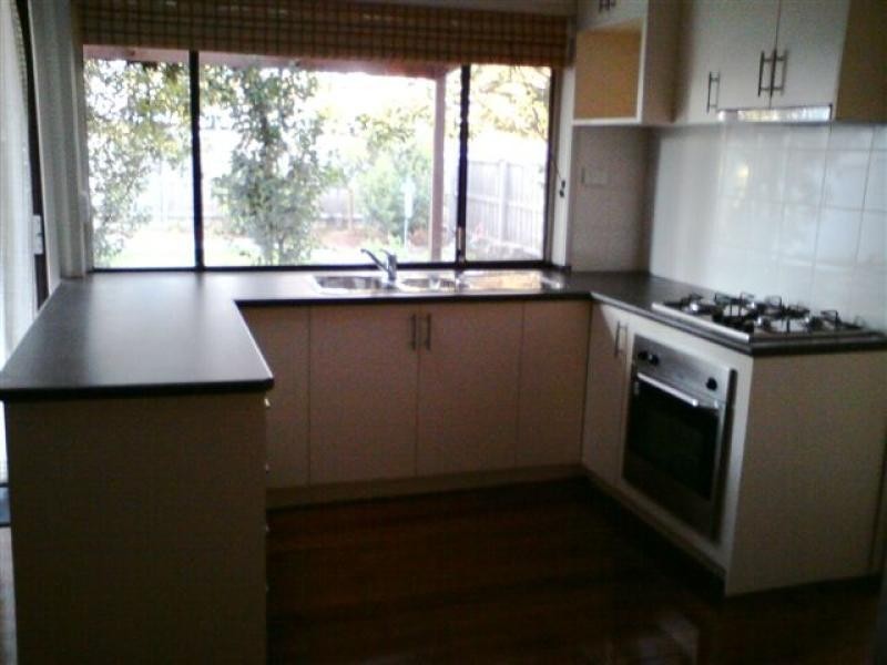 11 Third Avenue, Hoppers Crossing VIC 3029
