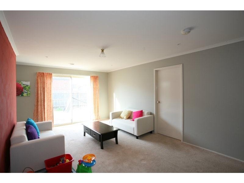 27 Lynbridge Crescent, Tarneit VIC 3029
