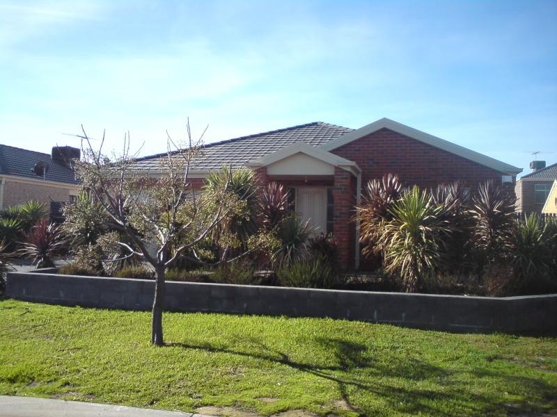 4 Crown Court, Tarneit VIC 3029