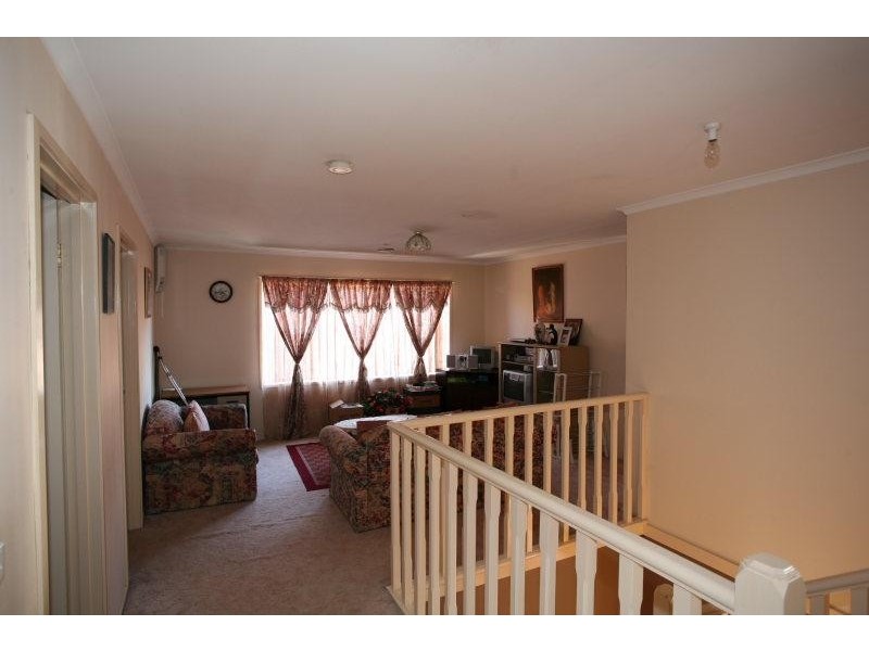 18 Tandarra Drive, Hoppers Crossing VIC 3029