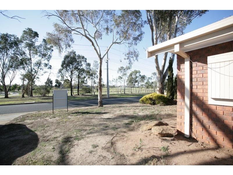 10 Olive Way, Wyndham Vale VIC 3024