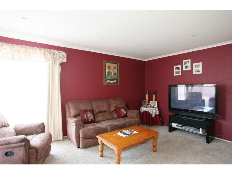 19 Sunrise Place, Wyndham Vale VIC 3024