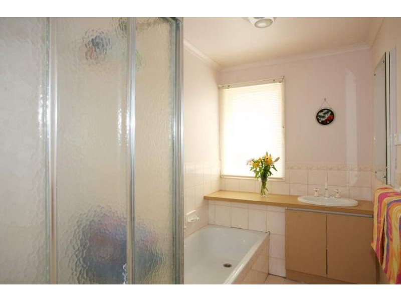 19 Sunrise Place, Wyndham Vale VIC 3024