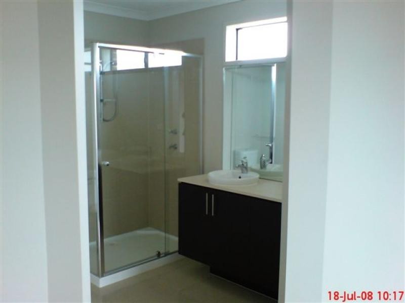 2 Meadow Way, Tarneit VIC 3029