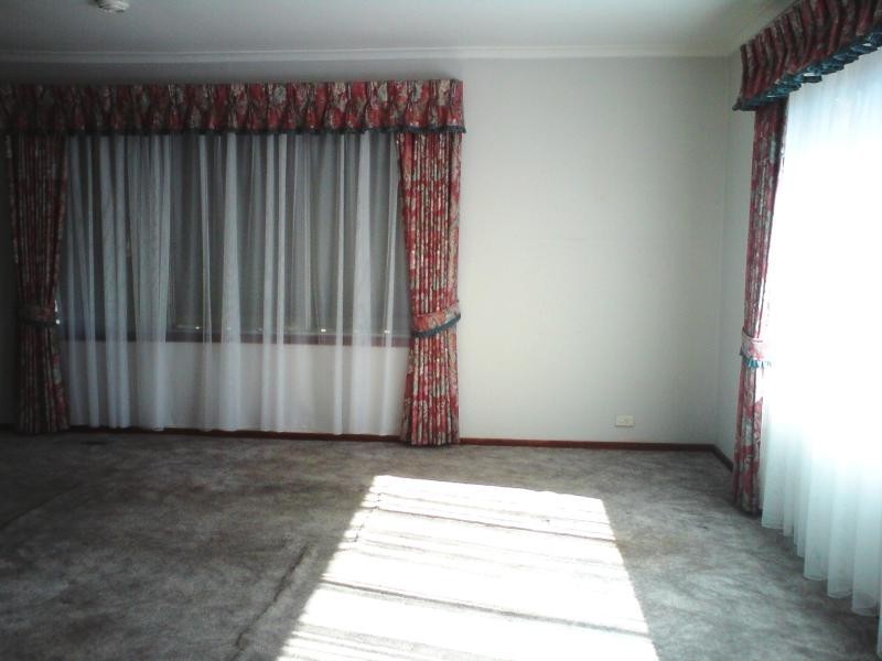 49 Baden Drive, Hoppers Crossing VIC 3029