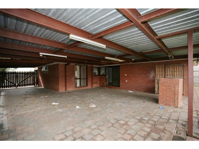 11 Cameron Drive, Hoppers Crossing VIC 3029