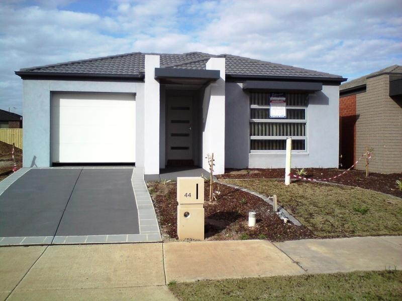 44 Tyler Crescent, Tarneit VIC 3029