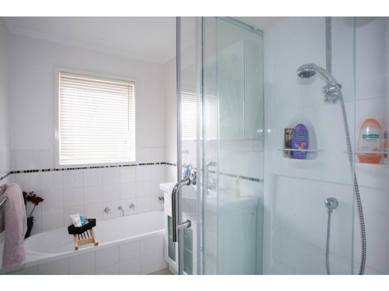 7 Baden Drive, Hoppers Crossing VIC 3029
