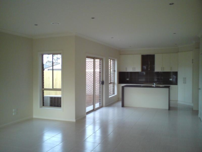 Unit 1/25 Melaleuca Drive, Hoppers Crossing VIC 3029