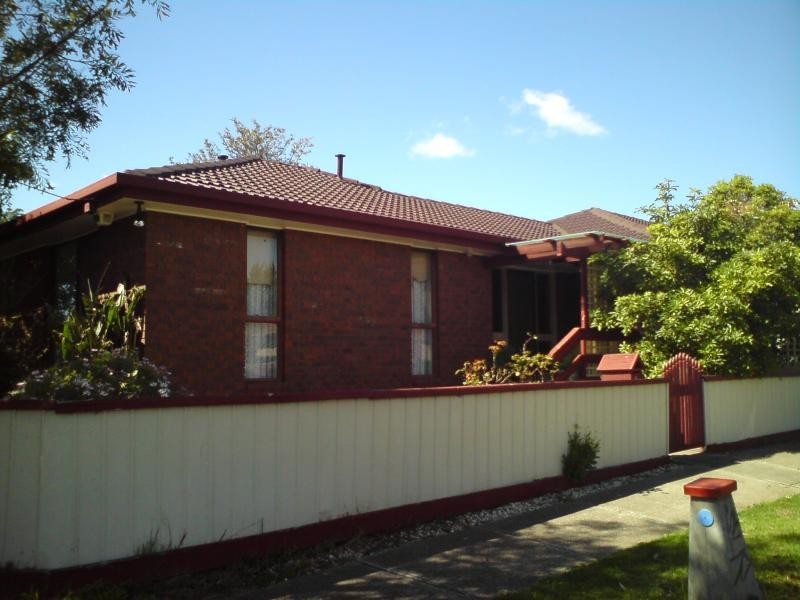 57 Cambridge Crescent, Werribee VIC 3030