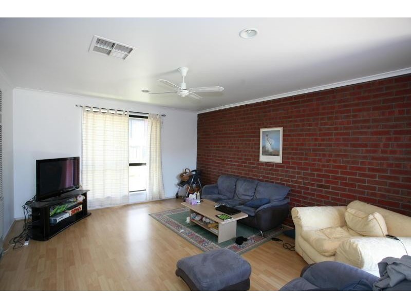 Unit 3/64-66 Balaclava Avenue, Altona Meadows VIC 3028