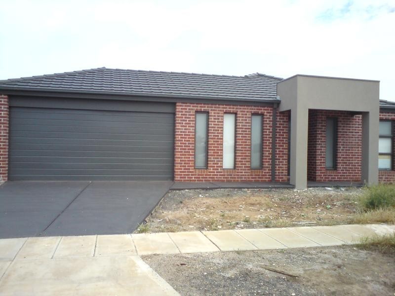 4 Kalorama Street, Tarneit VIC 3029