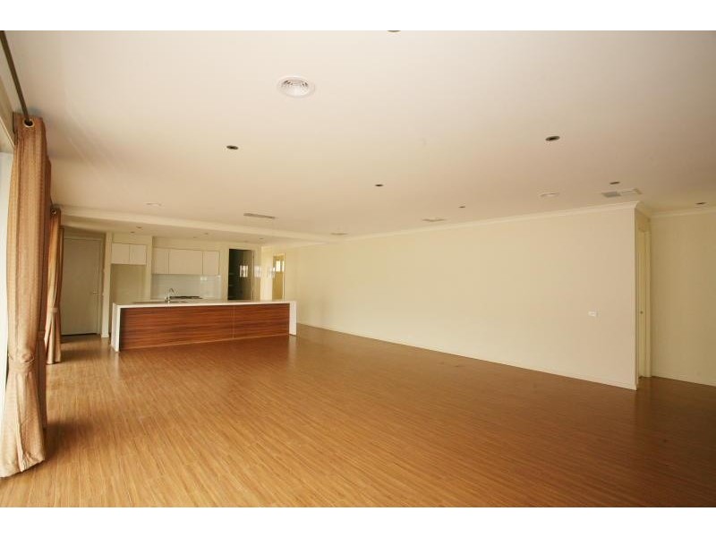 22 Munro Drive, Wyndham Vale VIC 3024