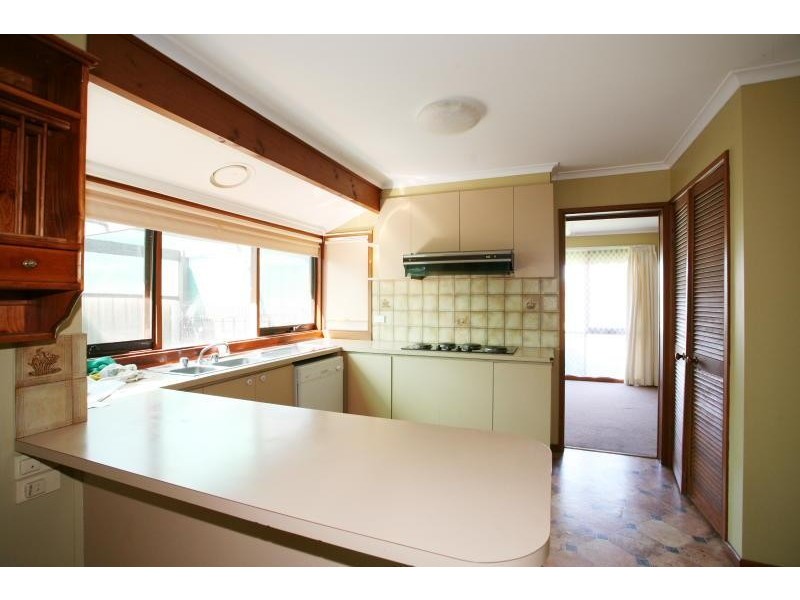 258 Greaves Street North, Werribee VIC 3030